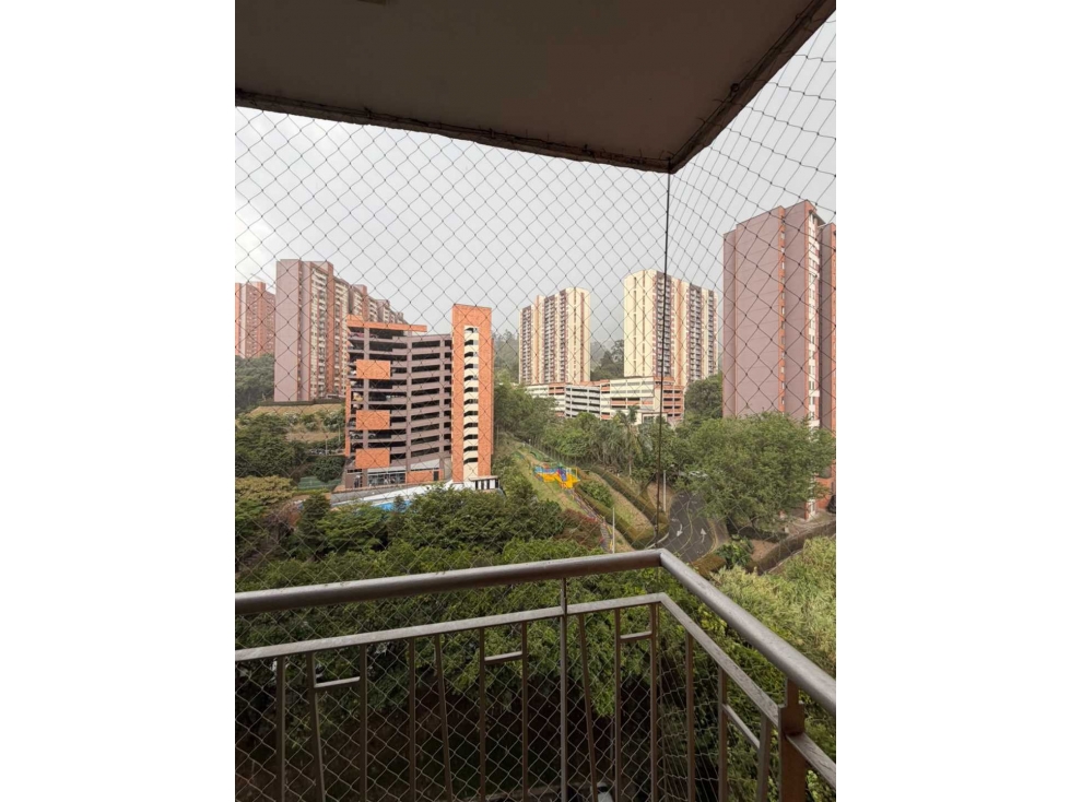 Vendo apartamento en Itagüí cerca al centro comercial platino — foto 6