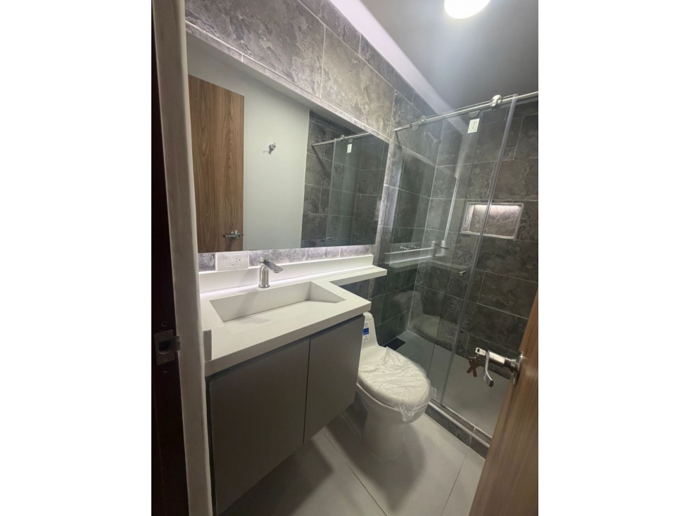 Vendo apartamento en la av 30 de agosto Remodelado — foto 2