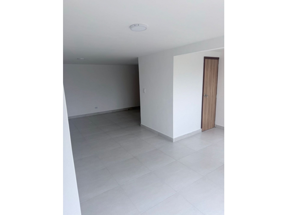 Vendo apartamento en la av 30 de agosto Remodelado — foto 4