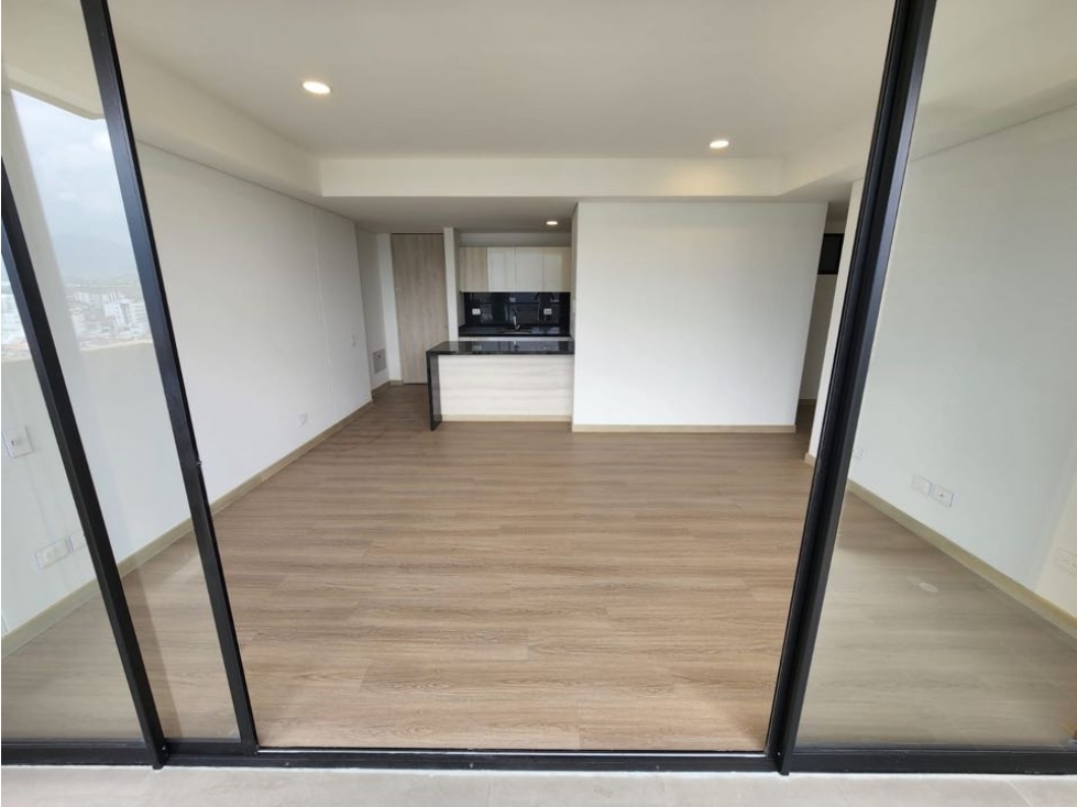 VENDO APARTAMENTO EN LA AVENIDA SUR PEREIRA — foto 2