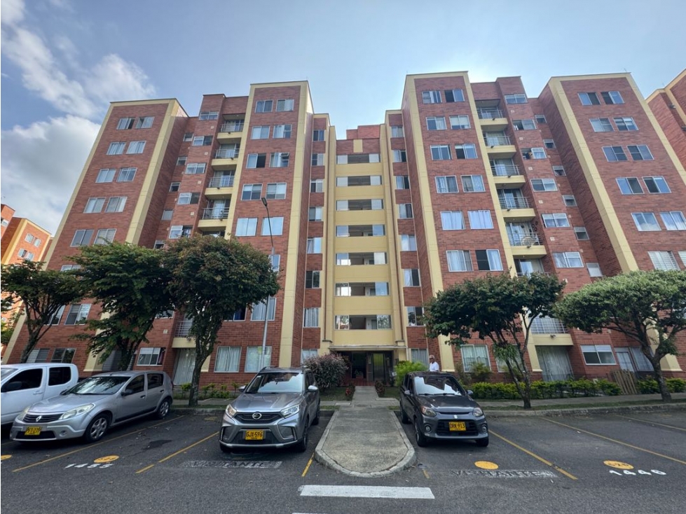 VENDO APARTAMENTO EN LA AVENIDA LAS AMERICAS PEREIRA