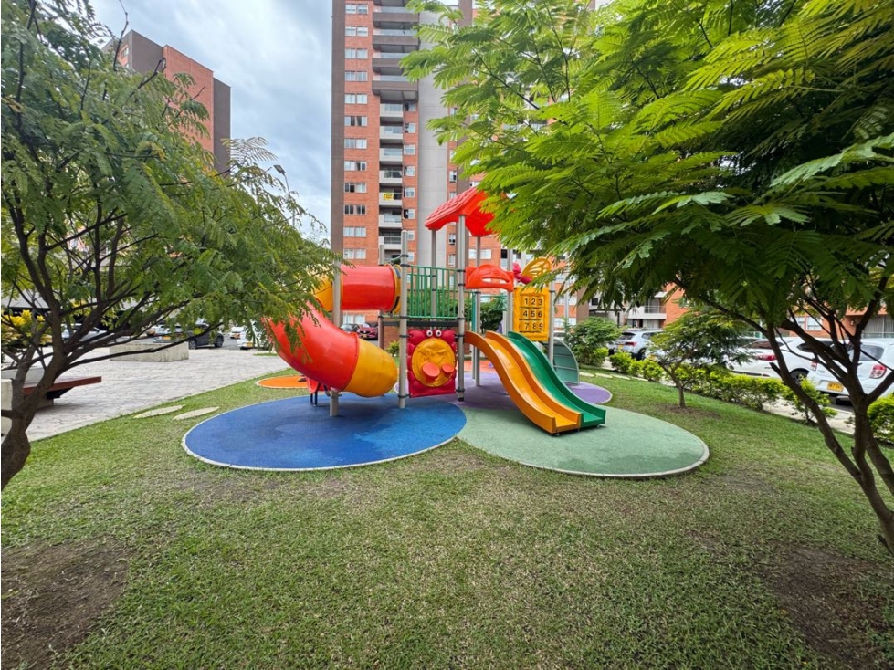 VENDO APARTAMENTO EN LA AVENIDA SUR PEREIRA — foto 3
