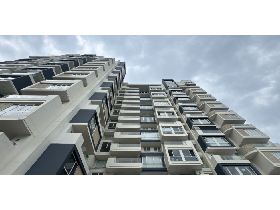 VENDO APARTAMENTO EN LA AVENIDA SUR PEREIRA