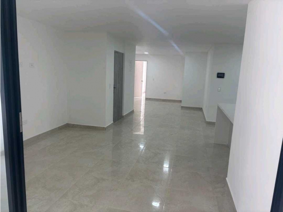 VENDO APARTAMENTO EN LA CASTELLANA PARA ESTRENAR — foto 6