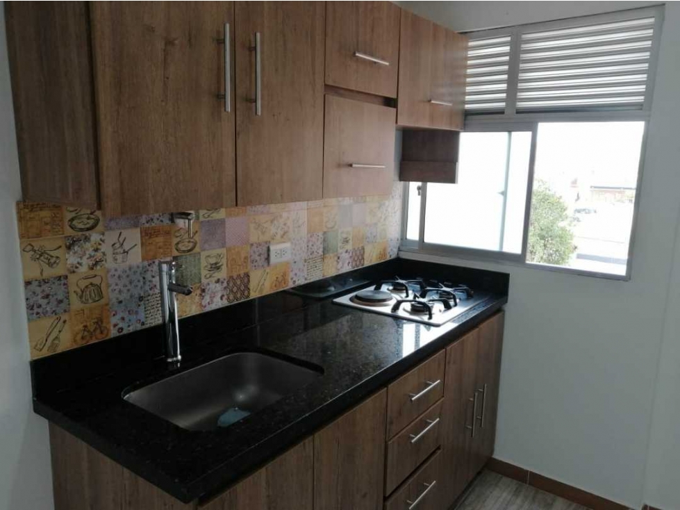 Vendo Apartamento en La Ceja Área 66mt2 3 habitaciones 2baños 3 piso