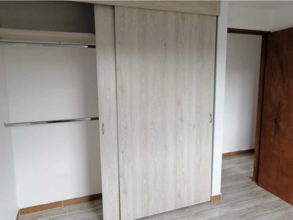 Vendo Apartamento en La Ceja Área 66mt2 3 habitaciones 2baños 3 piso — foto 5