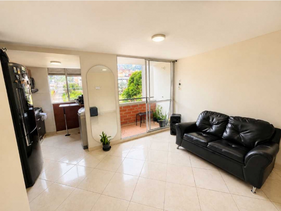 Se vende apartamento en La Estrella 2 habitaciones y parqueadero