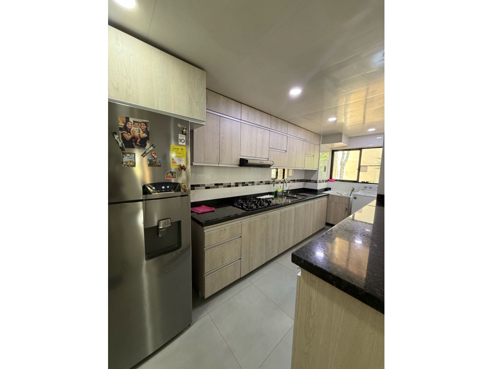 VENDO APARTAMENTO EN LA HACIENDA SUR DE CALI