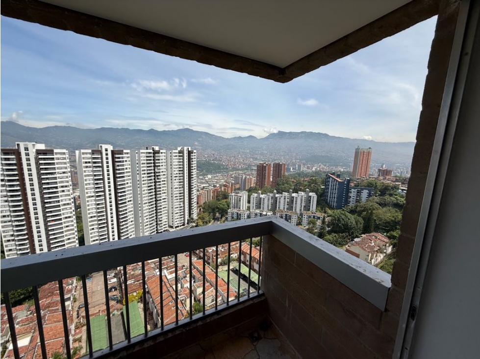 Vendo apartamento en la loma del indio jacuzzi vista a la ciudad parqu