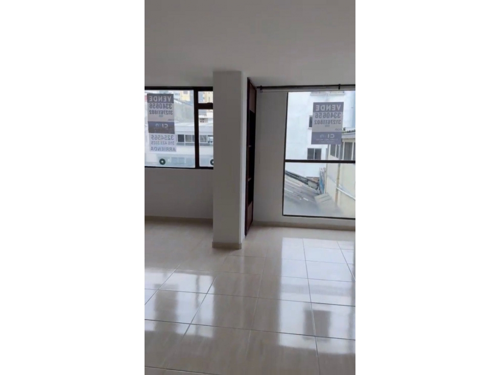 Vendo apartamento en la plaza de bolivar Pereira — foto 5