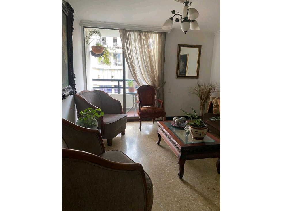 VENDO APARTAMENTO EN LAURELES NOGAL