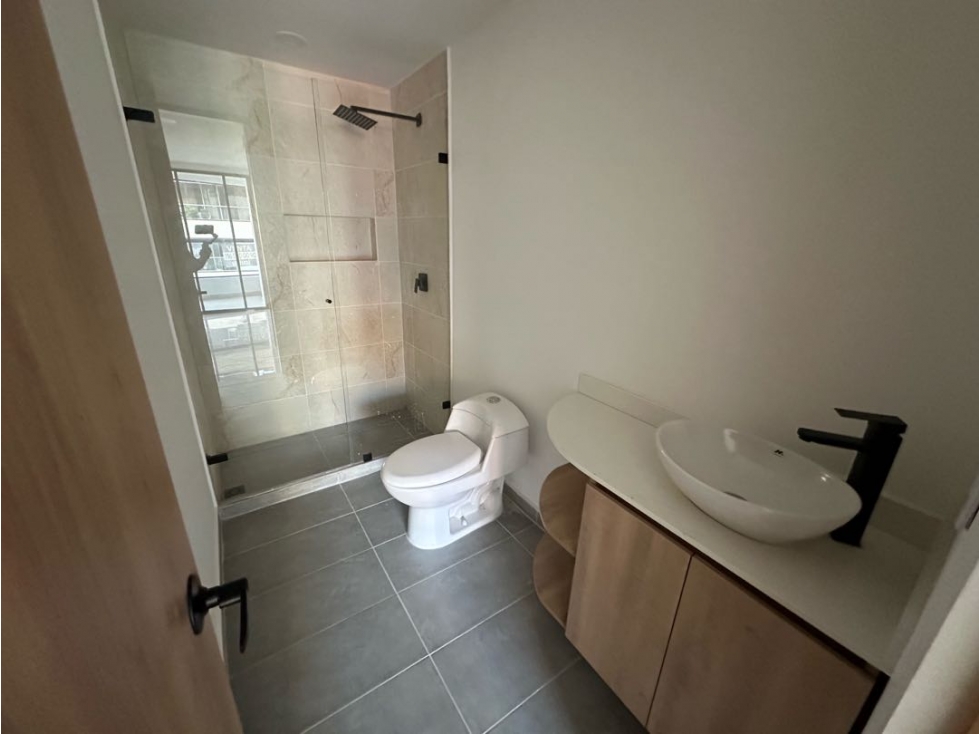 VENDO APARTAMENTO EN LAURELES PARA ESTRENAR - SE PUEDE DIVIDIR EN 2 — foto 6