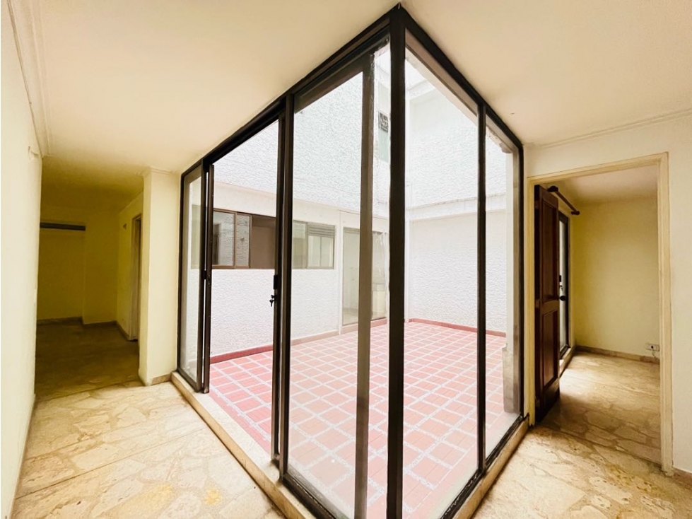 Vendo apartamento en laureles — foto 2