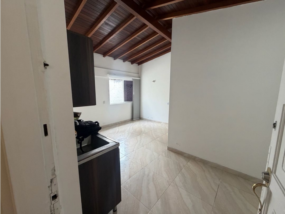 Vendo apartamento en laureles Upb, san Joaquín, excelente arbnb — foto 5