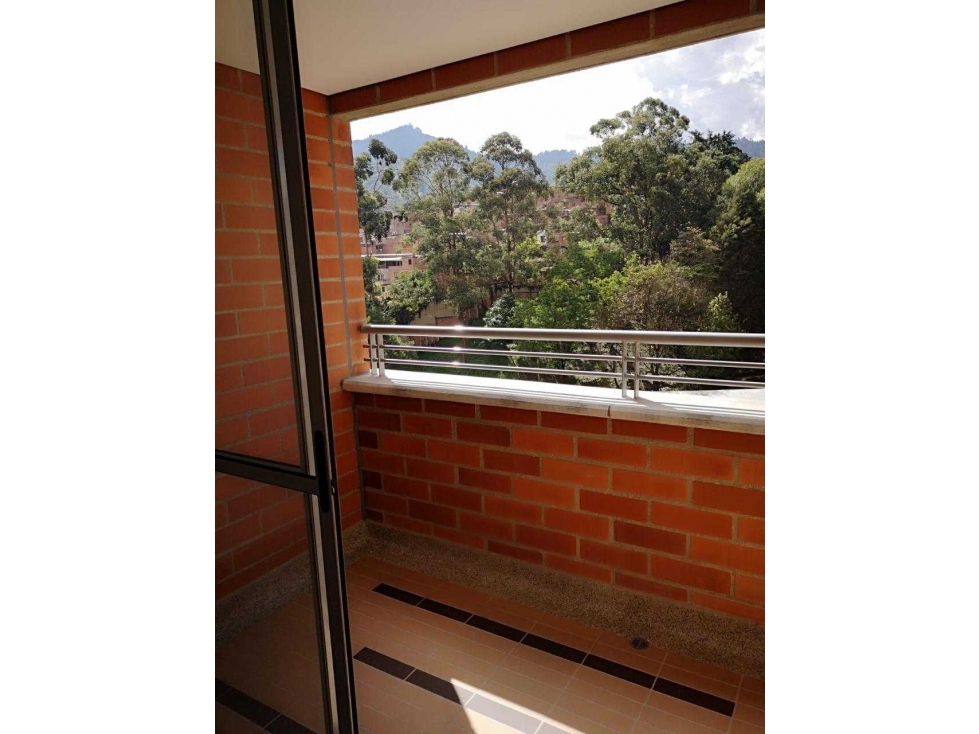 VENDO APARTAMENTO EN LAURELES SANTA GEMA — foto 3