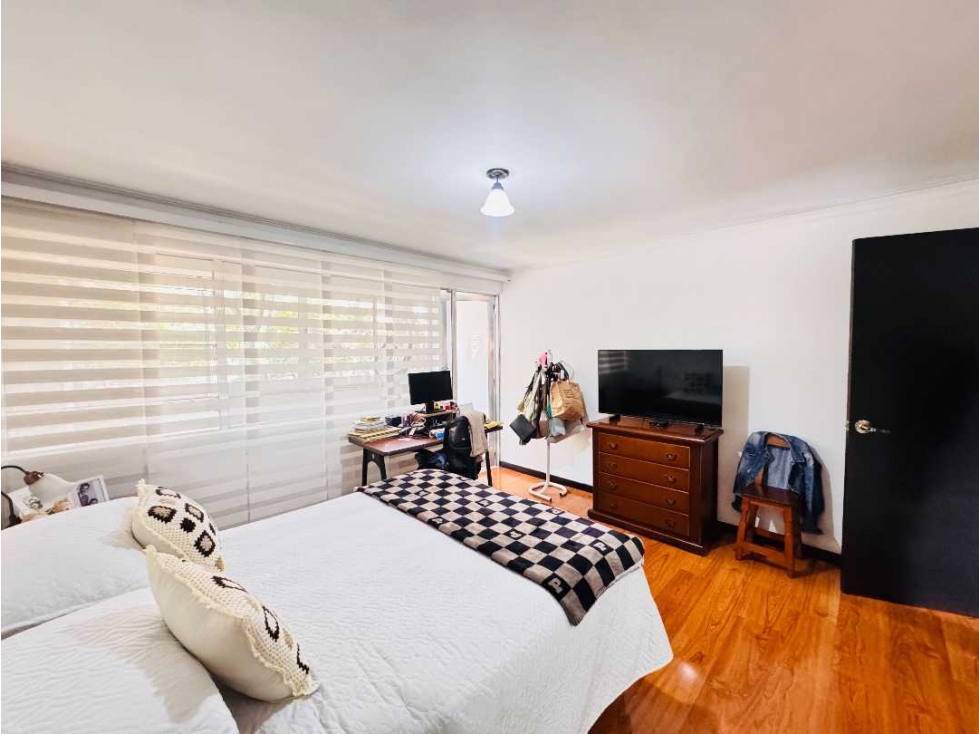 VENDO APARTAMENTO EN LAURELES, AV NUTIBARA — foto 6