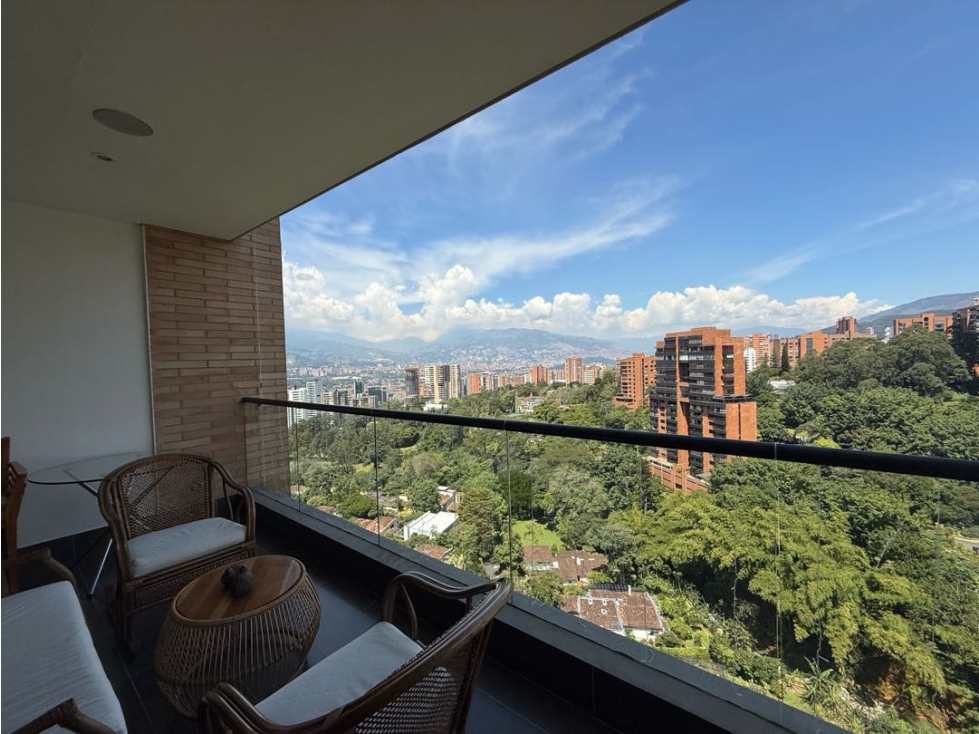 Vendo Apartamento en Los Balsos, Poblado