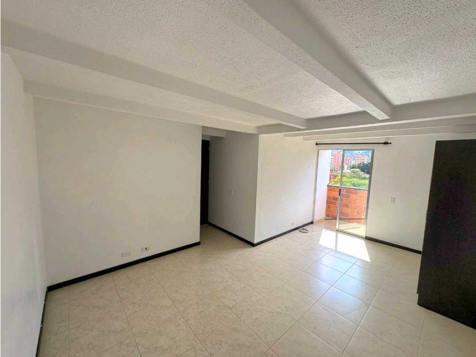 VENDO APARTAMENTO AMPLIO EN LOS COLORES ESTADIO — foto 4