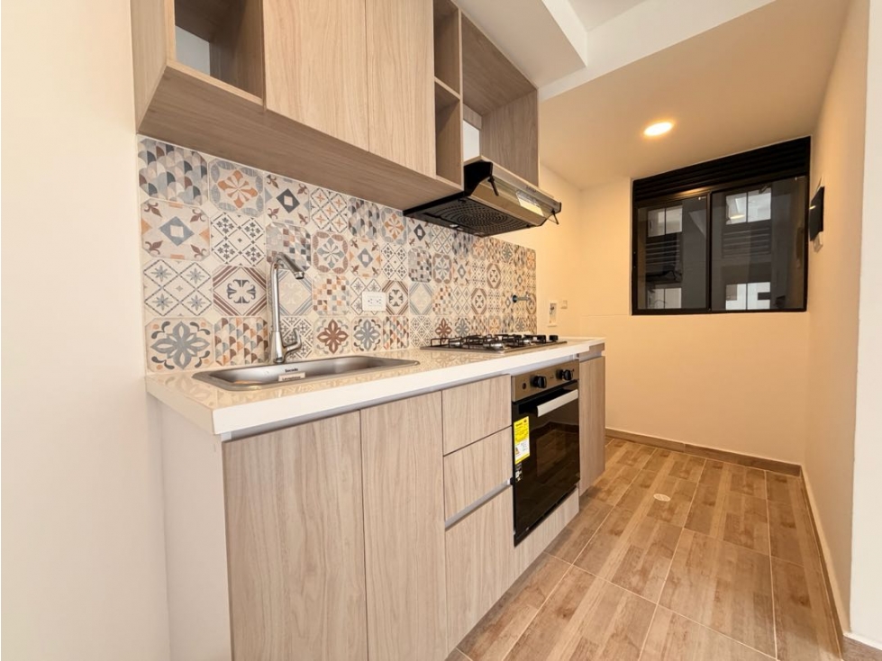 VENDO APARTAMENTO EN MALLORQUÍN-CON PARQUEADERO