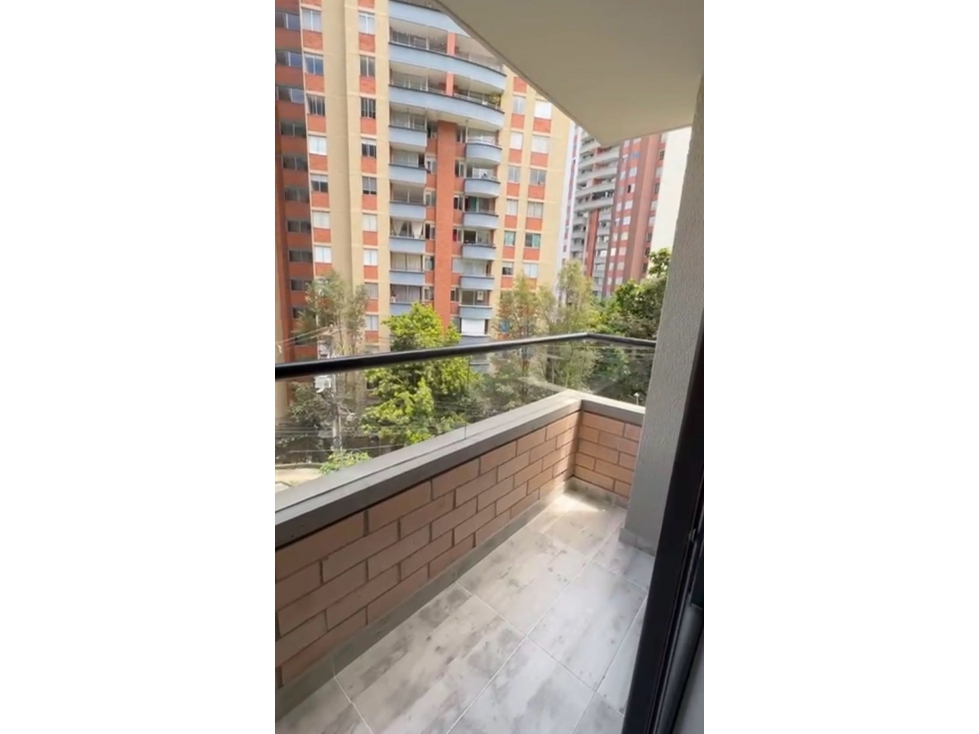 Vendo apartamento en Medellín — foto 2