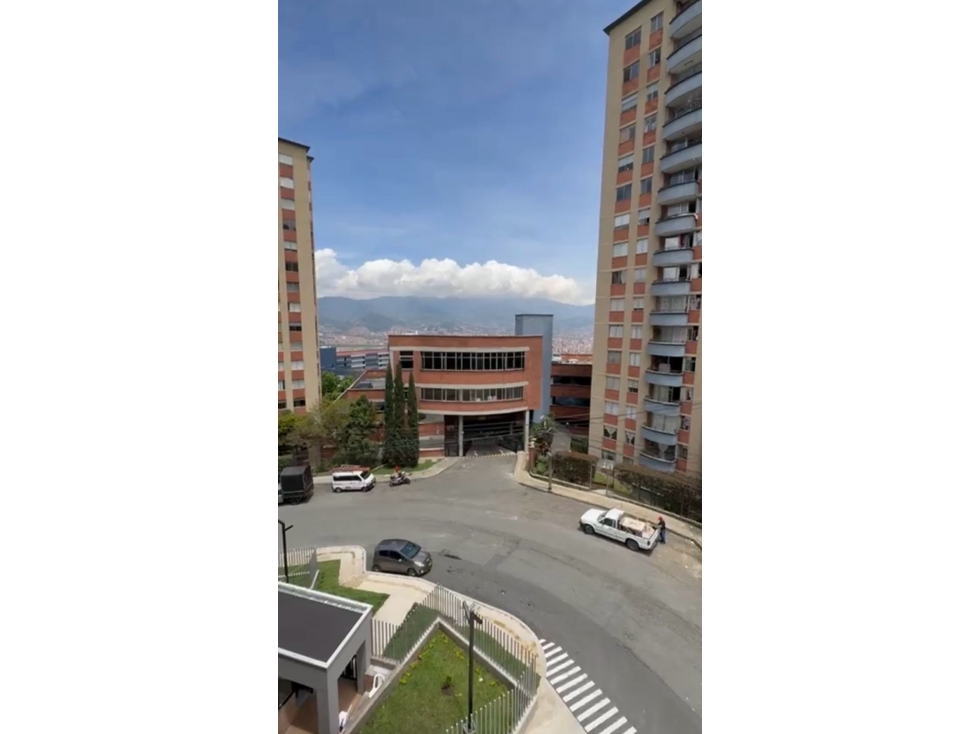 Vendo apartamento en Medellín — foto 3