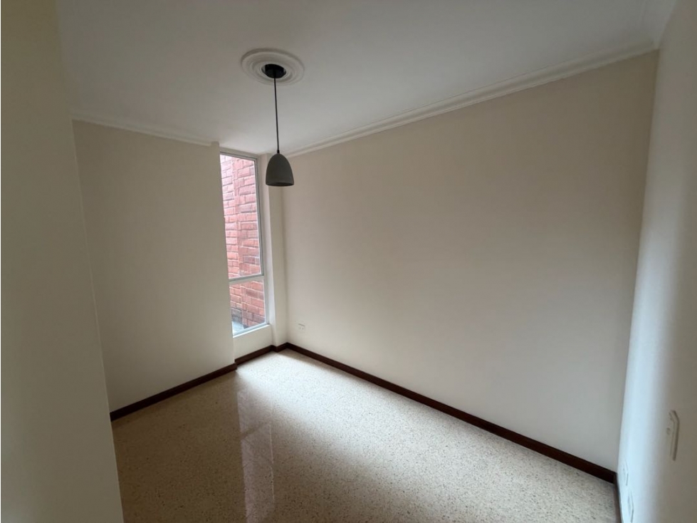 VENDO APARTAMENTO EN MEDELLÍN CONQUISTADORES CON PATIO — foto 5