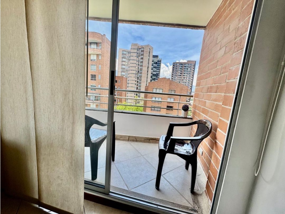 VENDO APARTAMENTO EN MEDELLÍN EN EL POBLADO