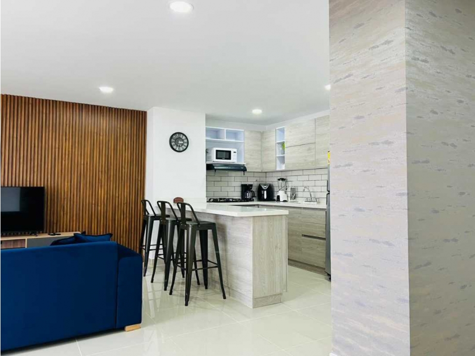 VENDO APARTAMENTO EN MEDELLÍN, LAURELES — foto 4