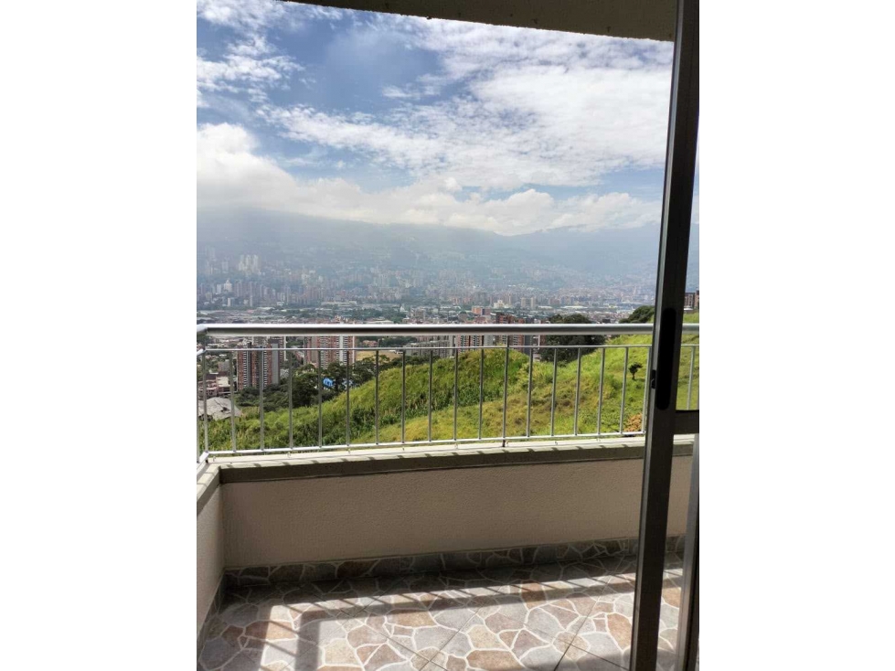 VENDO APARTAMENTO EN MEDELLÍN, RODEO ALTO — foto 3