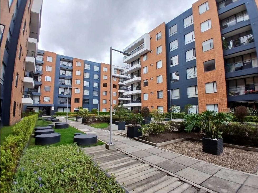 VENDO APARTAMENTO EN MILLA DE ORO ESTILO MARIPOSA EN CAJICA — foto 2