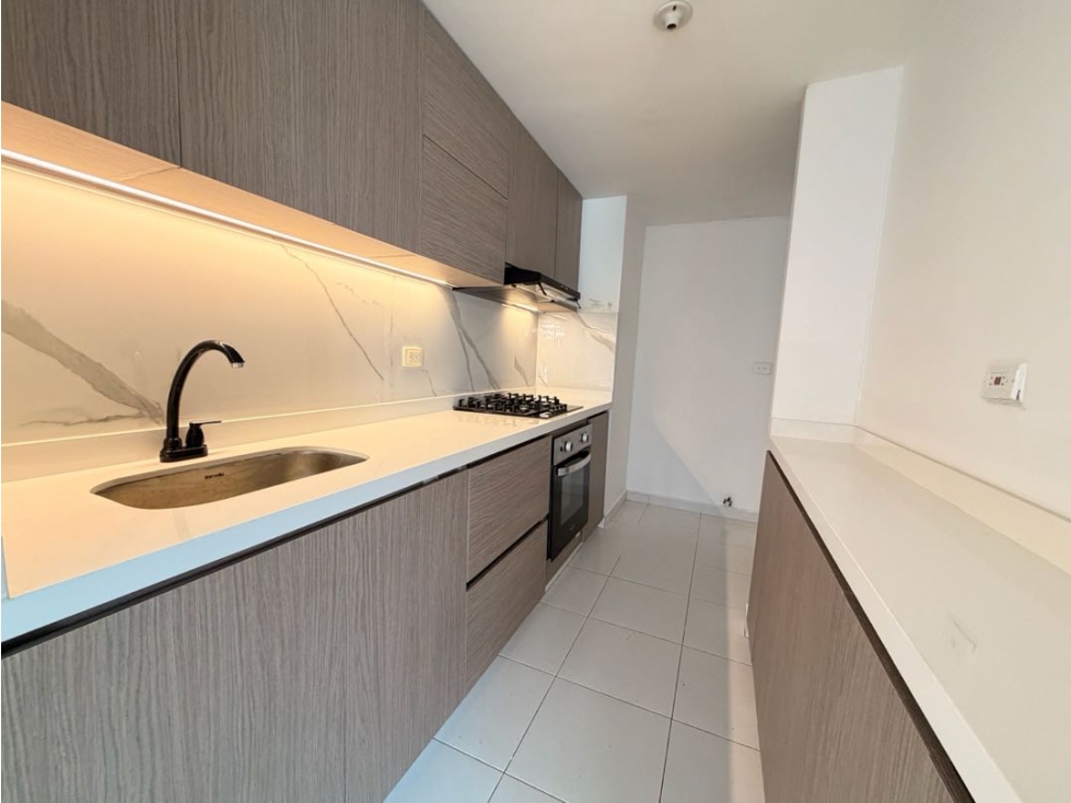 VENDO APARTAMENTO EN MIRAMAR PISO BAJO — foto 4