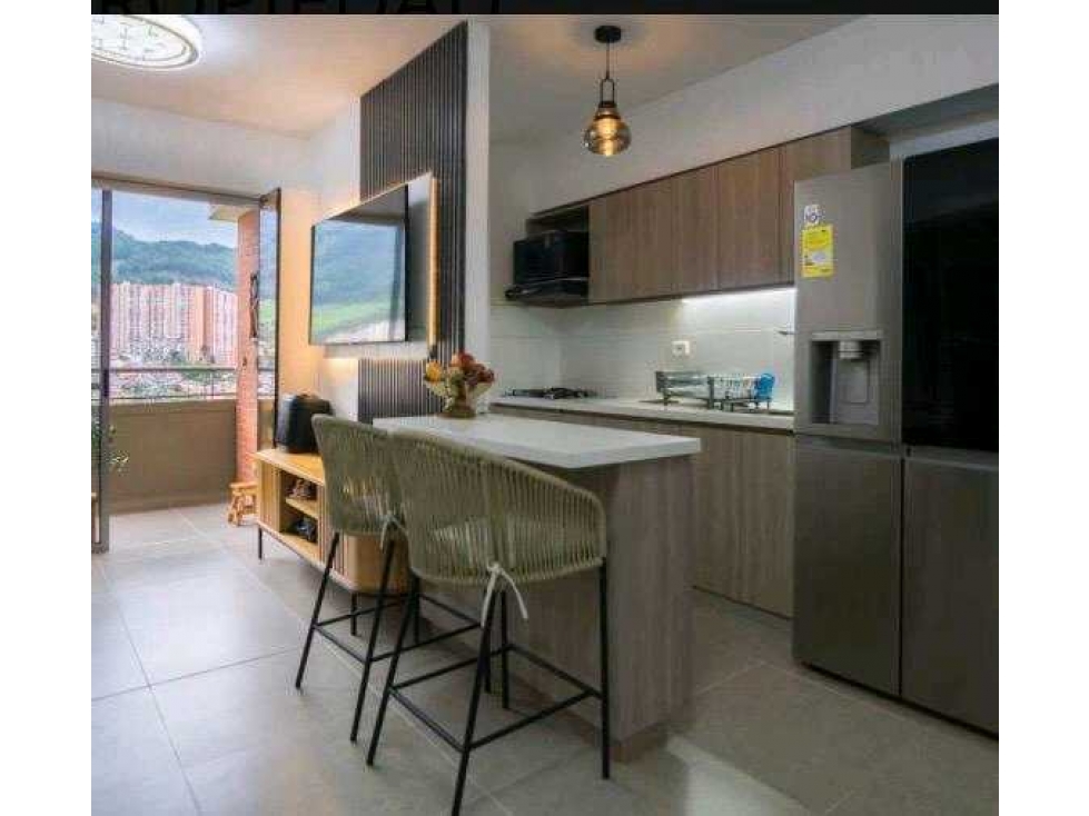 Vendo apartamento en Niquia en Unidad Cerrada