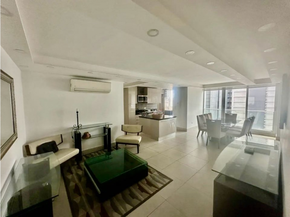 VENDO APARTAMENTO EN OBARRIO. AM