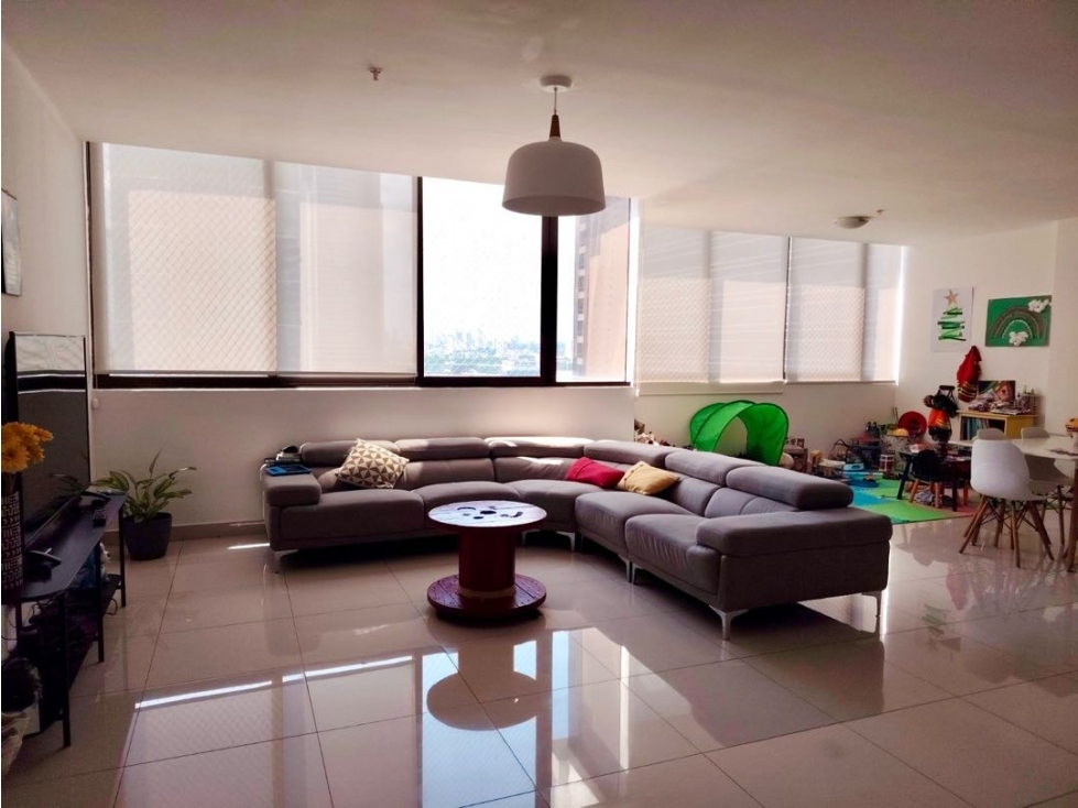 VENDO APARTAMENTO EN PH BRISA MARINA EN COSTA DEL ESTE