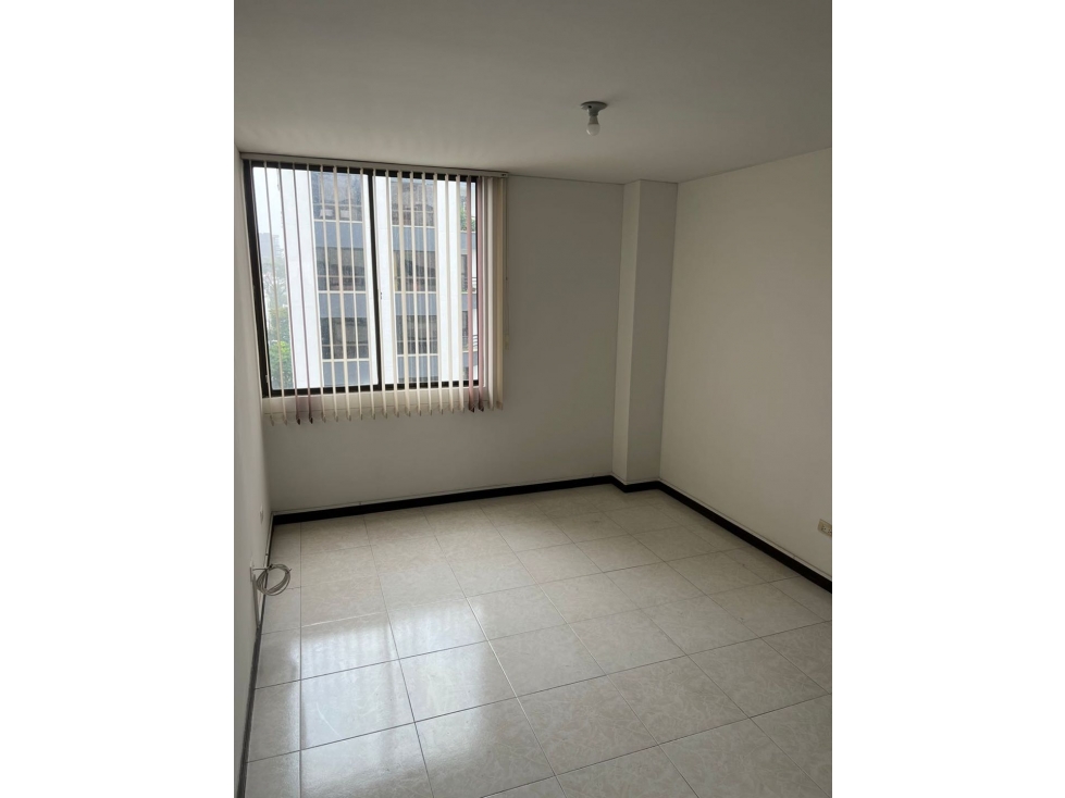 Vendo apartamento en pinares — foto 2