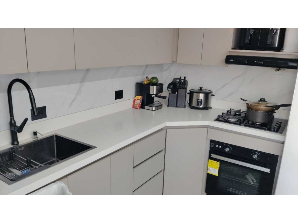 VENDO APARTAMENTO EN POBLADO NIQUIA BELLO ANTIOQUIA — foto 3
