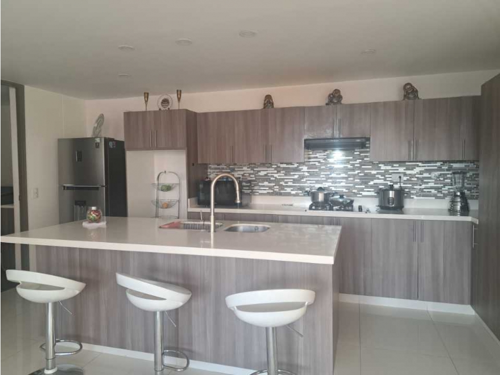 VENDO APARTAMENTO EN RIONEGRO ANTIOQUIA