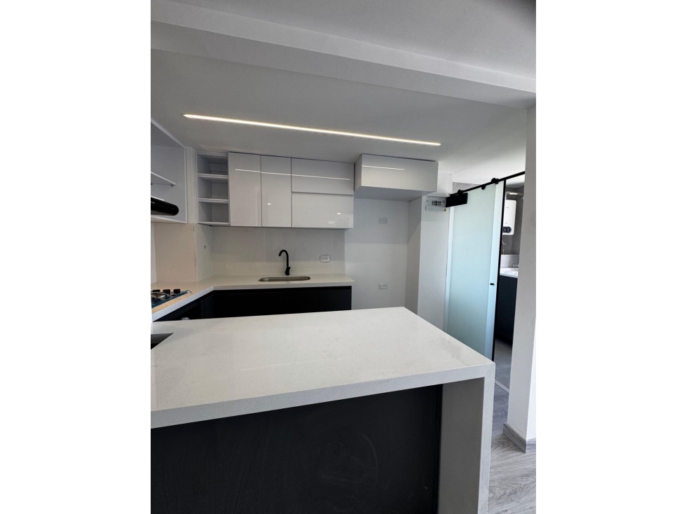 VENDO APARTAMENTO EN RIONEGRO ANTIOQUIA