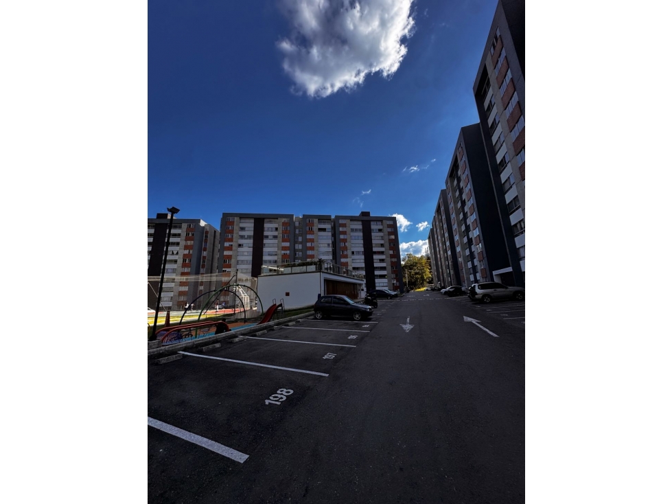 Vendo apartamento en Rionegro Antioquia casi para estrenar — foto 2