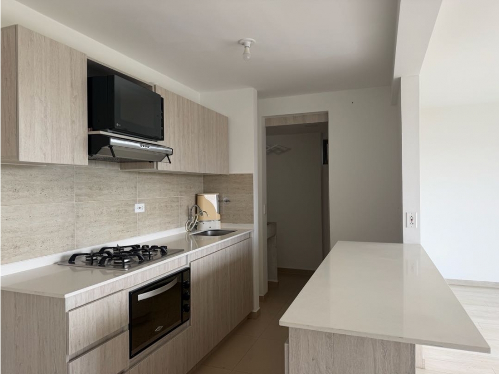 VENDO APARTAMENTO EN RIONEGRO ANTIOQUIA /SAN ANTONIO DE PEREIRA