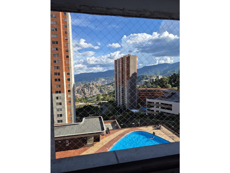 Vendo apartamento en robledo la campiña unidad constructora capital