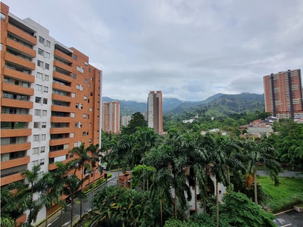 VENDO APARTAMENTO EN SABANETA, SECTOR LA DOCTORA — foto 2