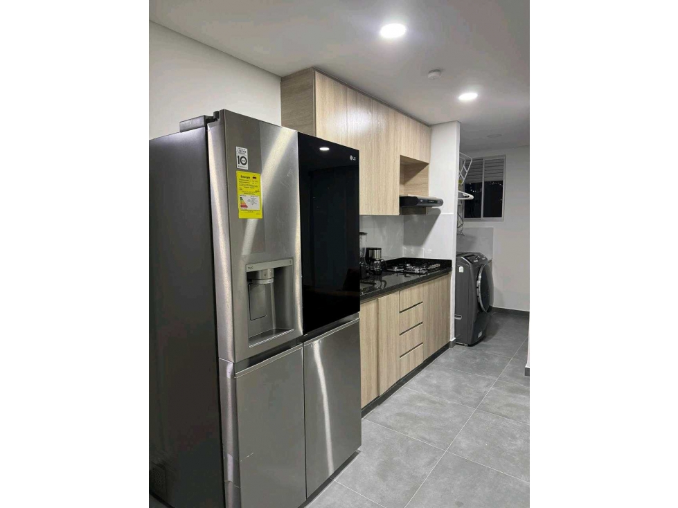 VENDO APARTAMENTO EN SABANETA CERCA AL PARQUE PERMISO RENTA CORTA AIRB