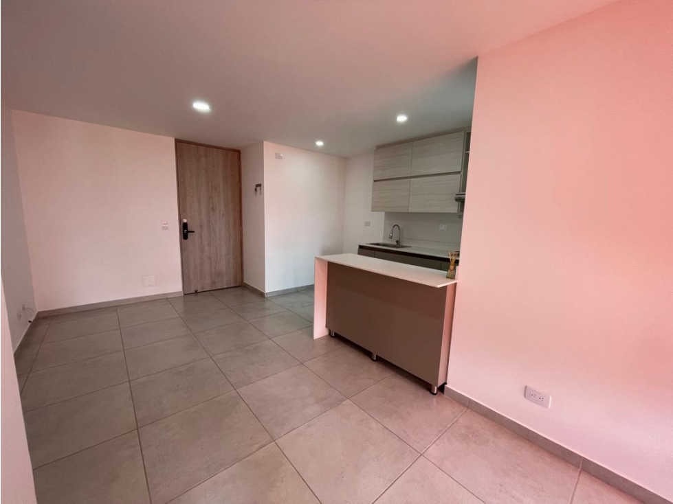 Vendo apartamento en Sabaneta urbanización Zaban sector Aves Maria — foto 2