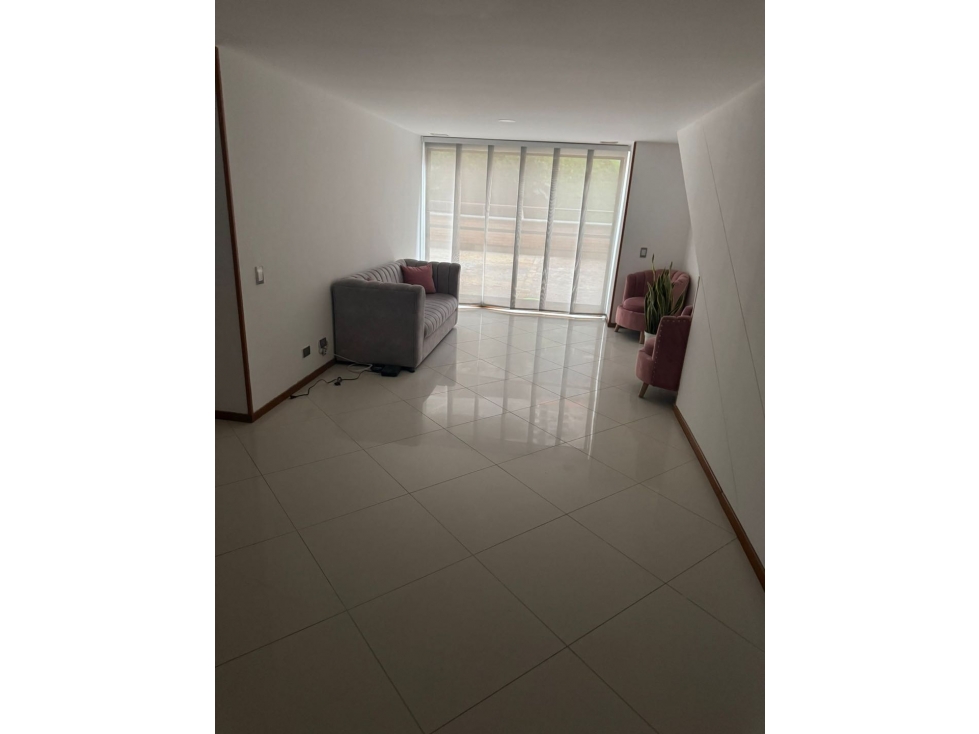 VENDO APARTAMENTO EN SABANETA AVES MARIA CON AMPLIA TERRAZA — foto 4