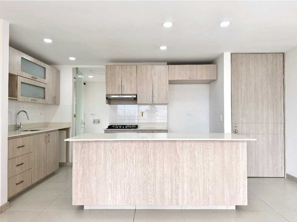 VENTA apartamento 104mt 3habitaciones 2con baños sabaneta San José — foto 2