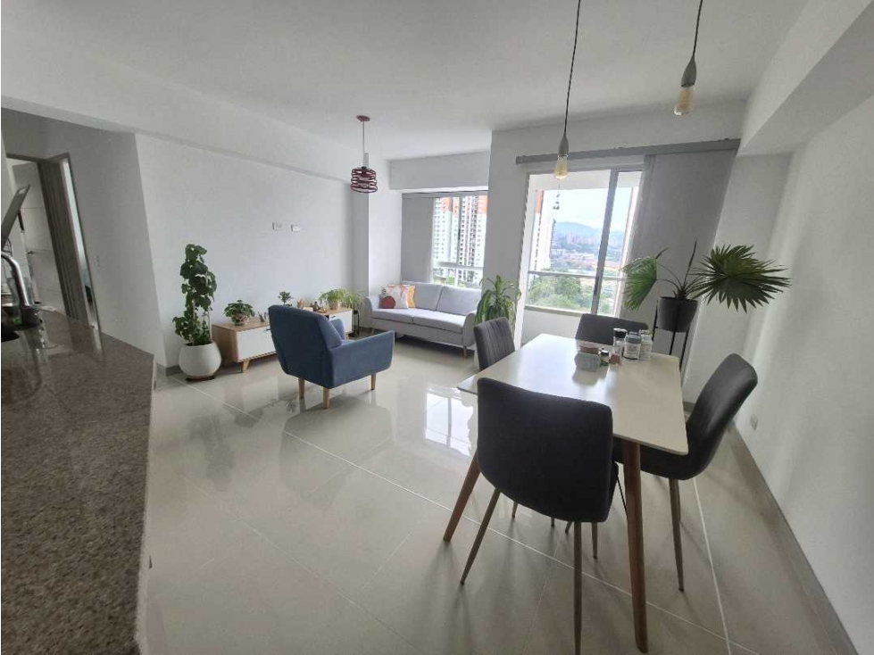 VENDO APARTAMENTO EN SABANETA, SECTOR PRADOS DE SABANETA