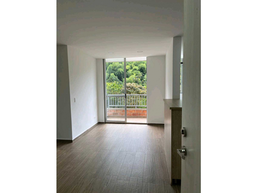 VENTA DE APARTAMENTO EN SABANETA SECTOR LOMA DE SAN JOSÉ PARTE ALTA