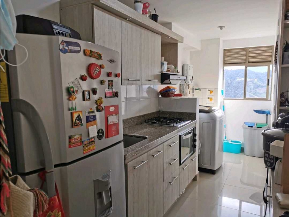 VENDO APARTAMENTO EN SABANETA LAS LOMITAS — foto 3
