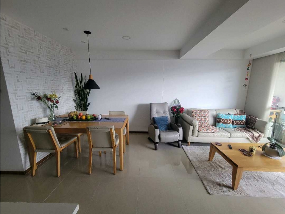 VENDO APARTAMENTO EN SABANETA CON VISTA A LA CIUDAD — foto 5